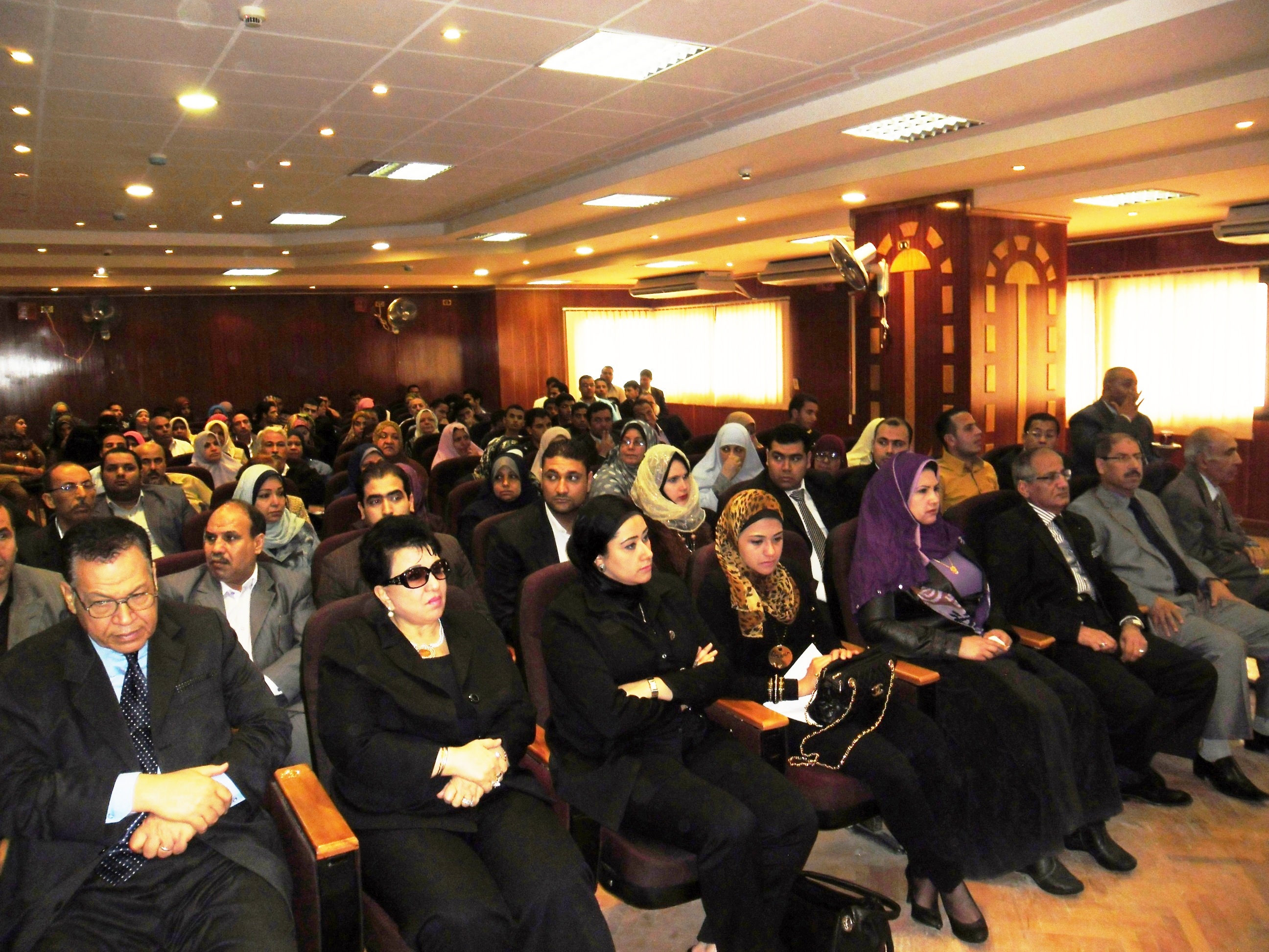 حفل تأبين الدكتورة وفاء حلمى أبو جميل أستاذ القانون المدنى بجامعة الزقازيق
